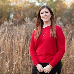 Meet your Posher, Alaina